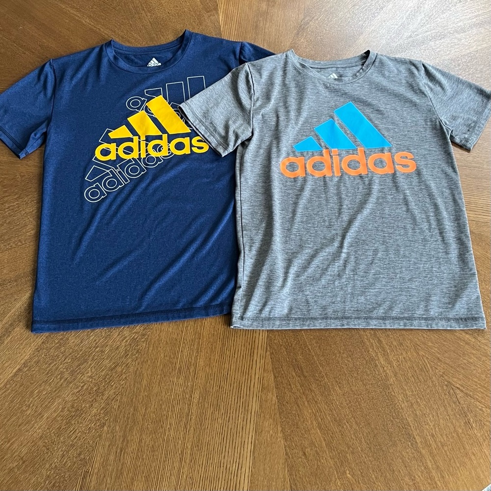 Adidas set of 2 boys T-Shirts, Size M 10/12